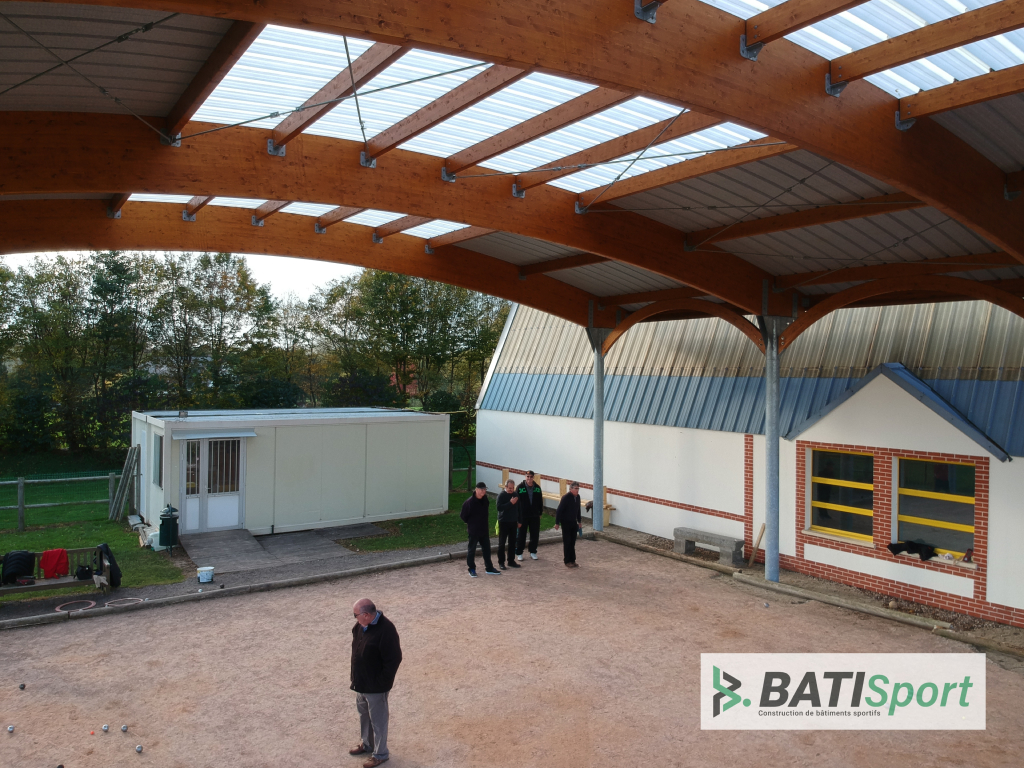 Boulodrome construit par hallsport a bretteville du grand caux en bretagne.