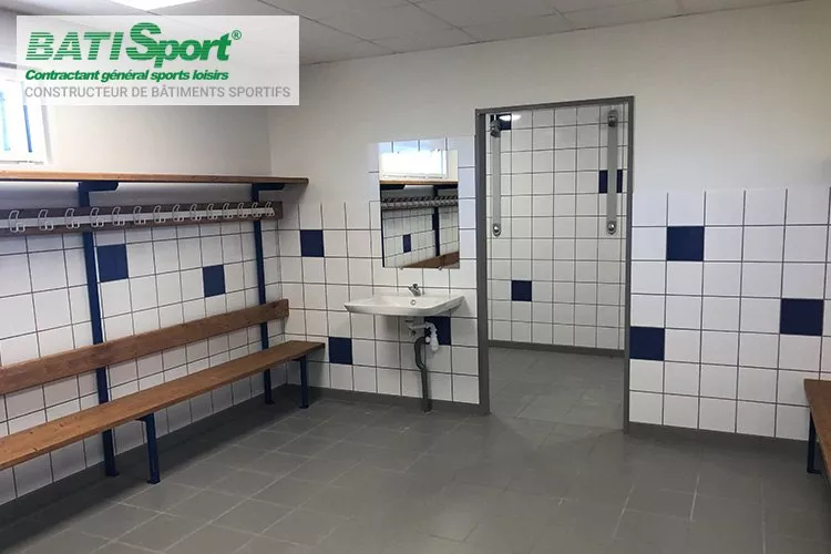 Construction vestiaires sportifs modulaires jaunay clan batisport.